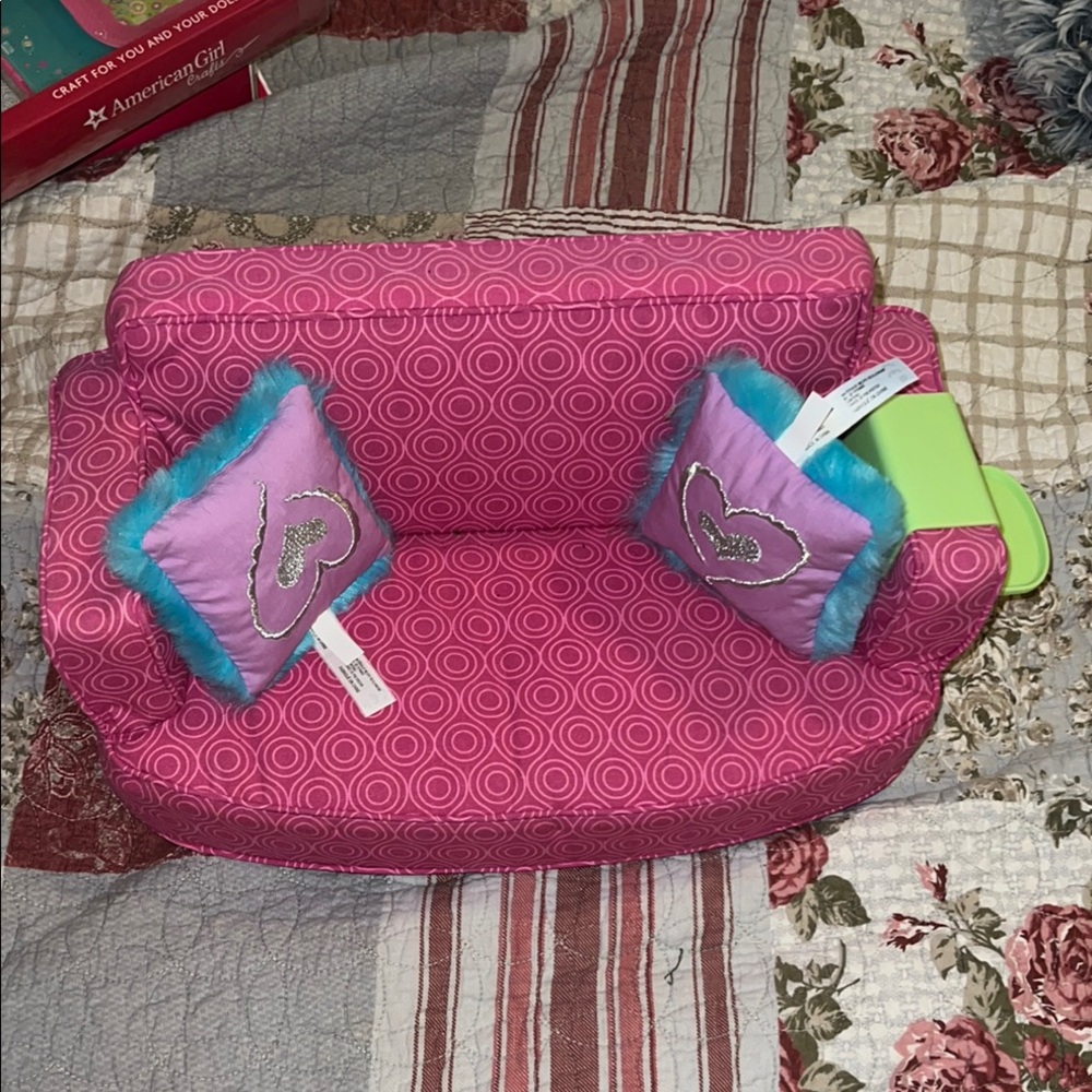 American Girl RETIRED Comfy Couch